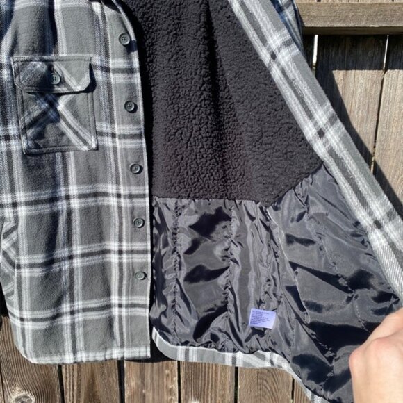Gray Plaid Flannel Shacket L - Picture 3 of 5
